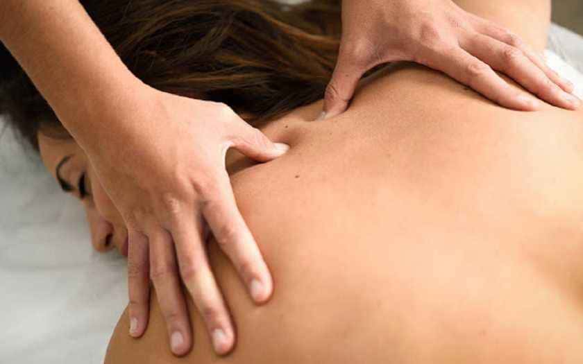 Dicas de massagem para fazer em casa