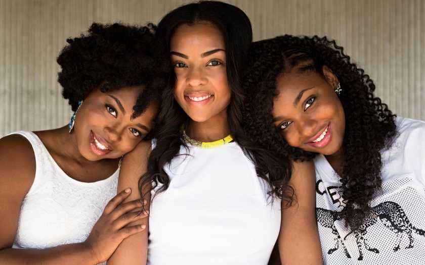 Cabelo seco, oleoso ou incontrolável Experimente essas dicas