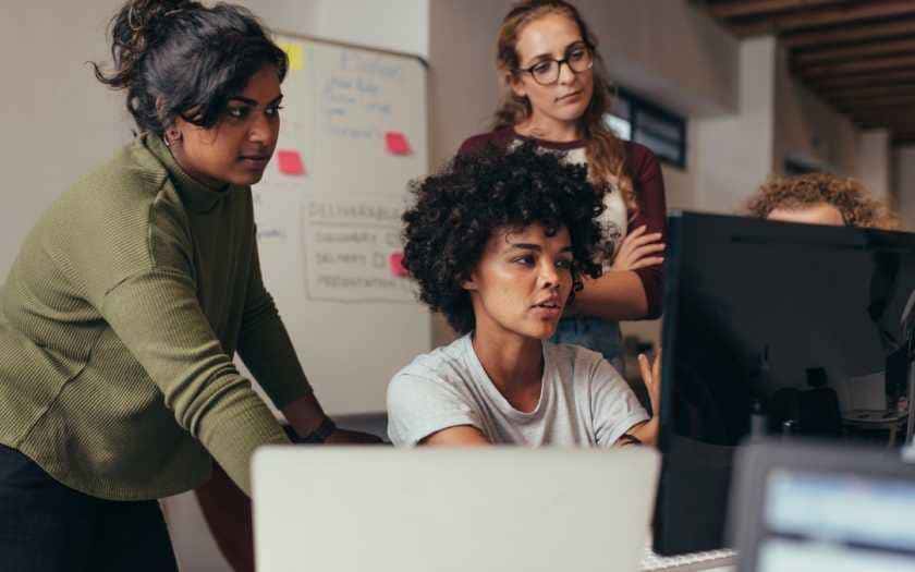 Por que as mulheres se destacam na comunicação visual