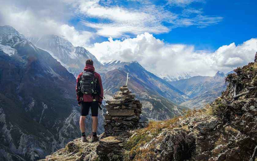 Como Viajar Sozinho Para o Exterior