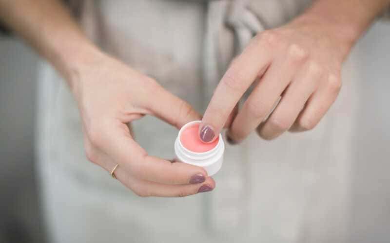 Qual o melhor gel para unhas