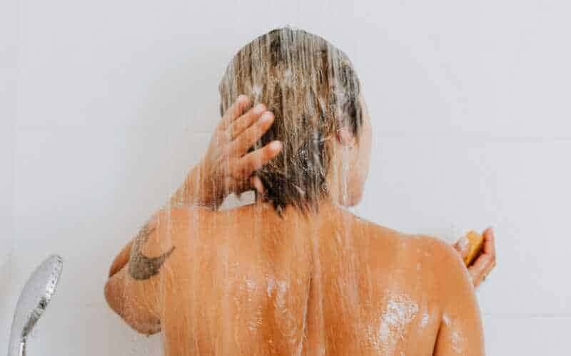 Como tirar química do cabelo