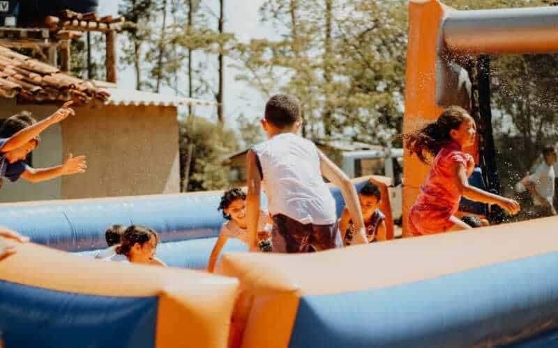 aluguel de brinquedos