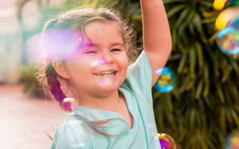 Ideias de brincadeiras infantis para divertir as crianças