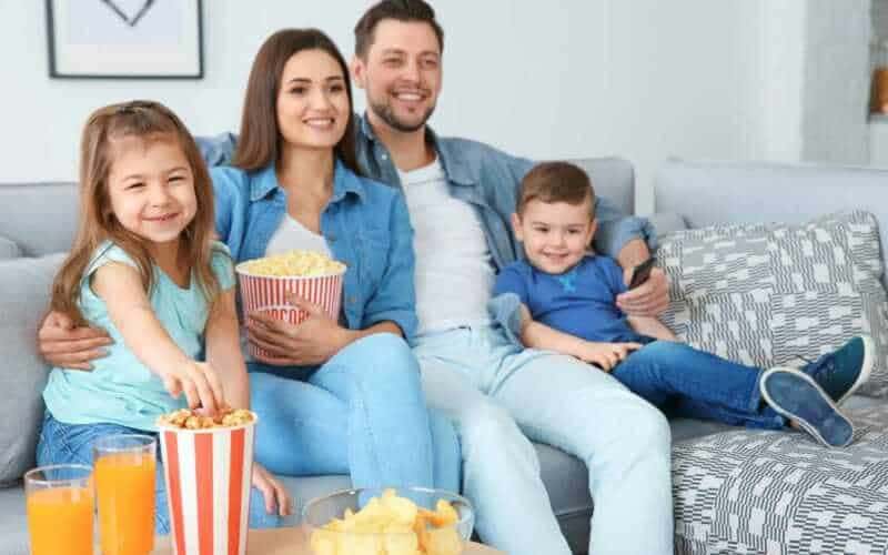 melhores filmes para assistir em família com a criançada