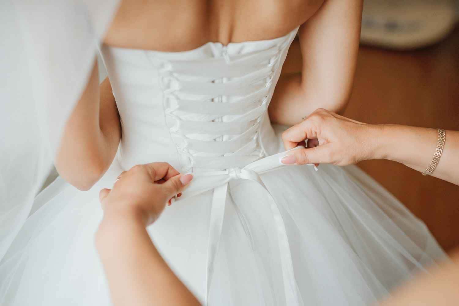 4 MODELOS TOP de vestidos de noiva para arrasar em 2023/2024