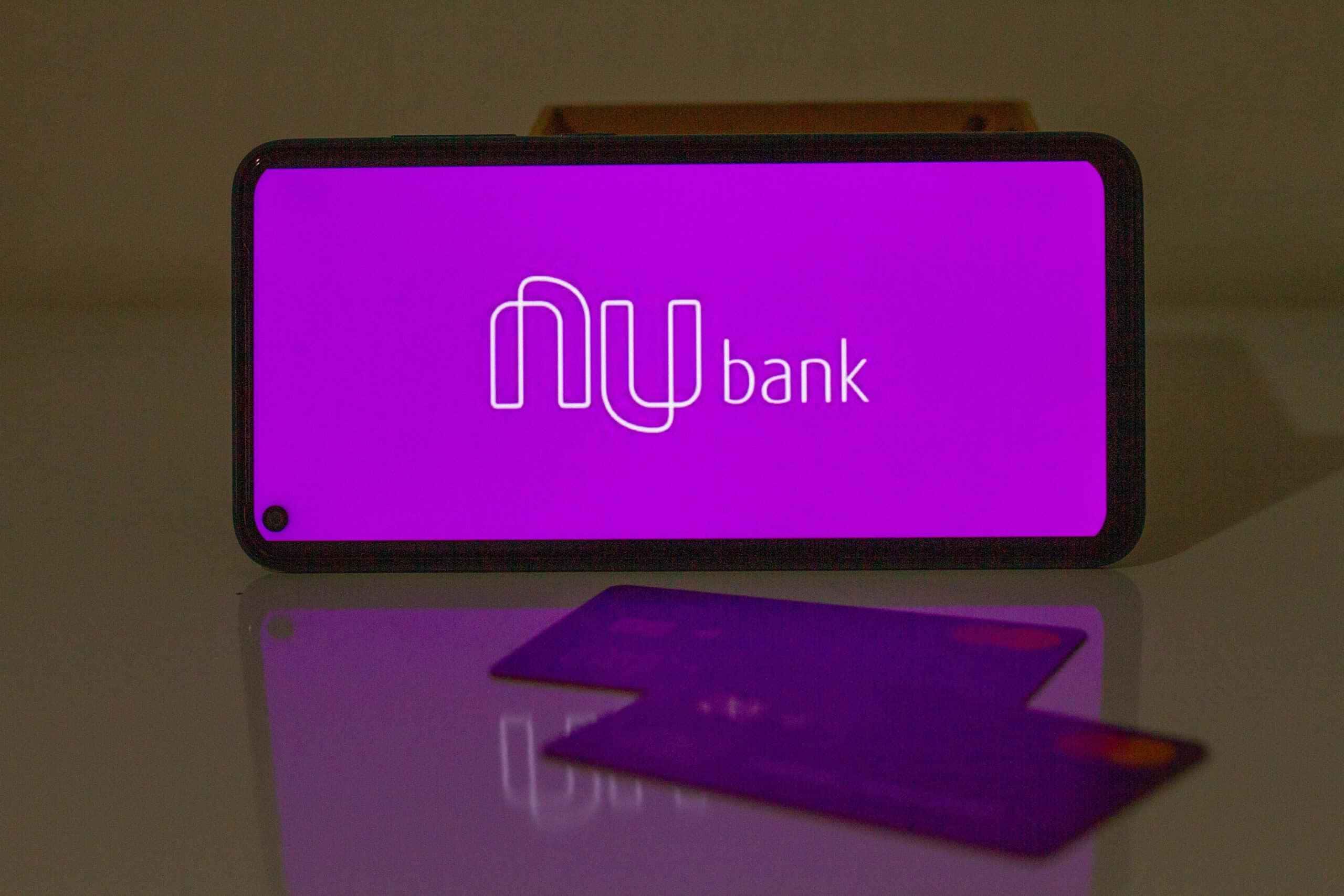 Atenção, MULHERES ficou mais fácil ser aprovada no Nubank; entenda