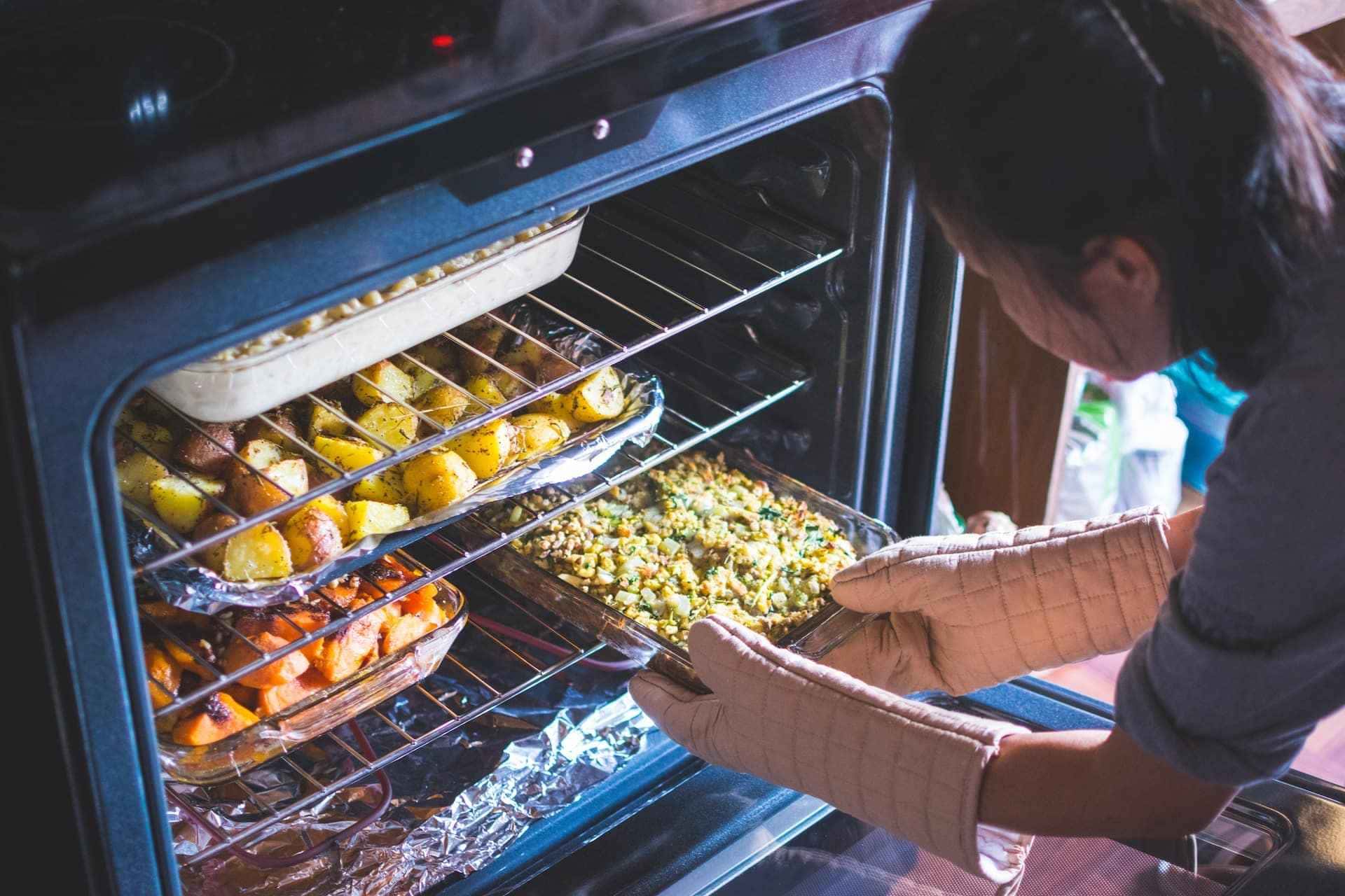 Forno SUJO nunca mais é assim que se deve limpar no dia a dia