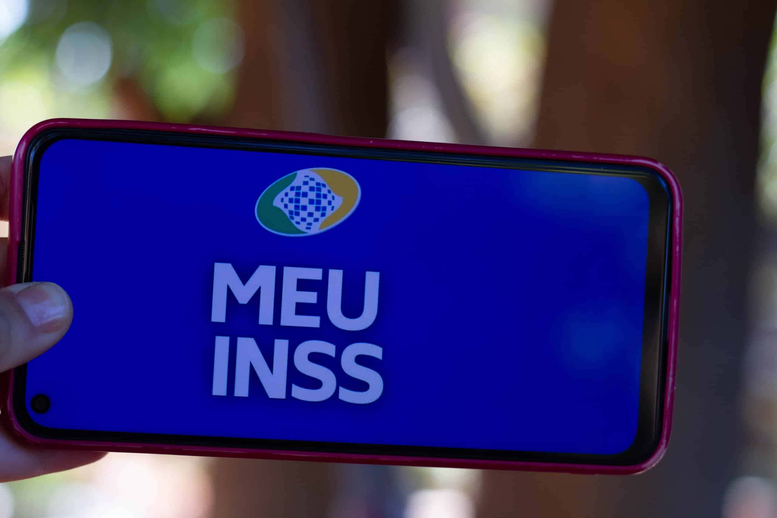 Aprenda a saber se a ligação do INSS é falsa ou verdadeira