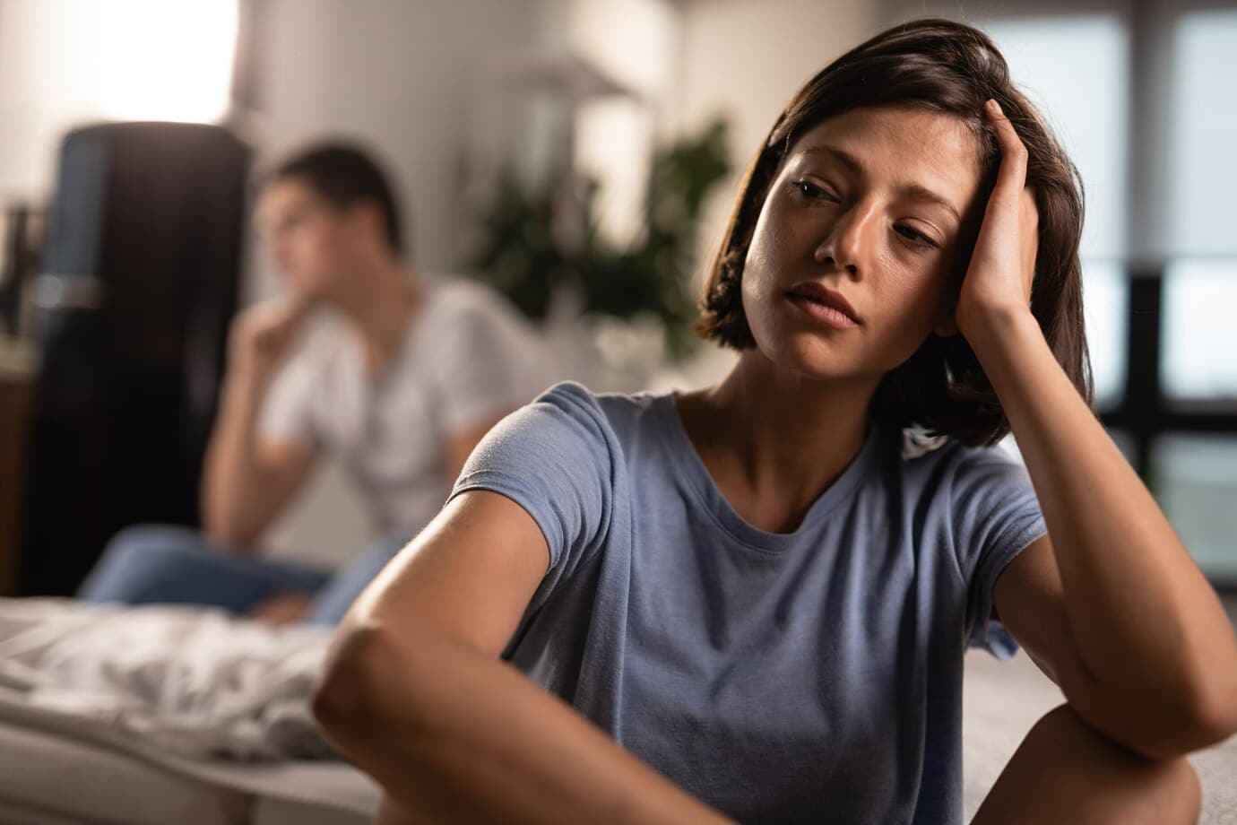 É essencial estar ciente dos sinais que podem indicar um relacionamento tóxico, onde o amor e o respeito estão ausentes.