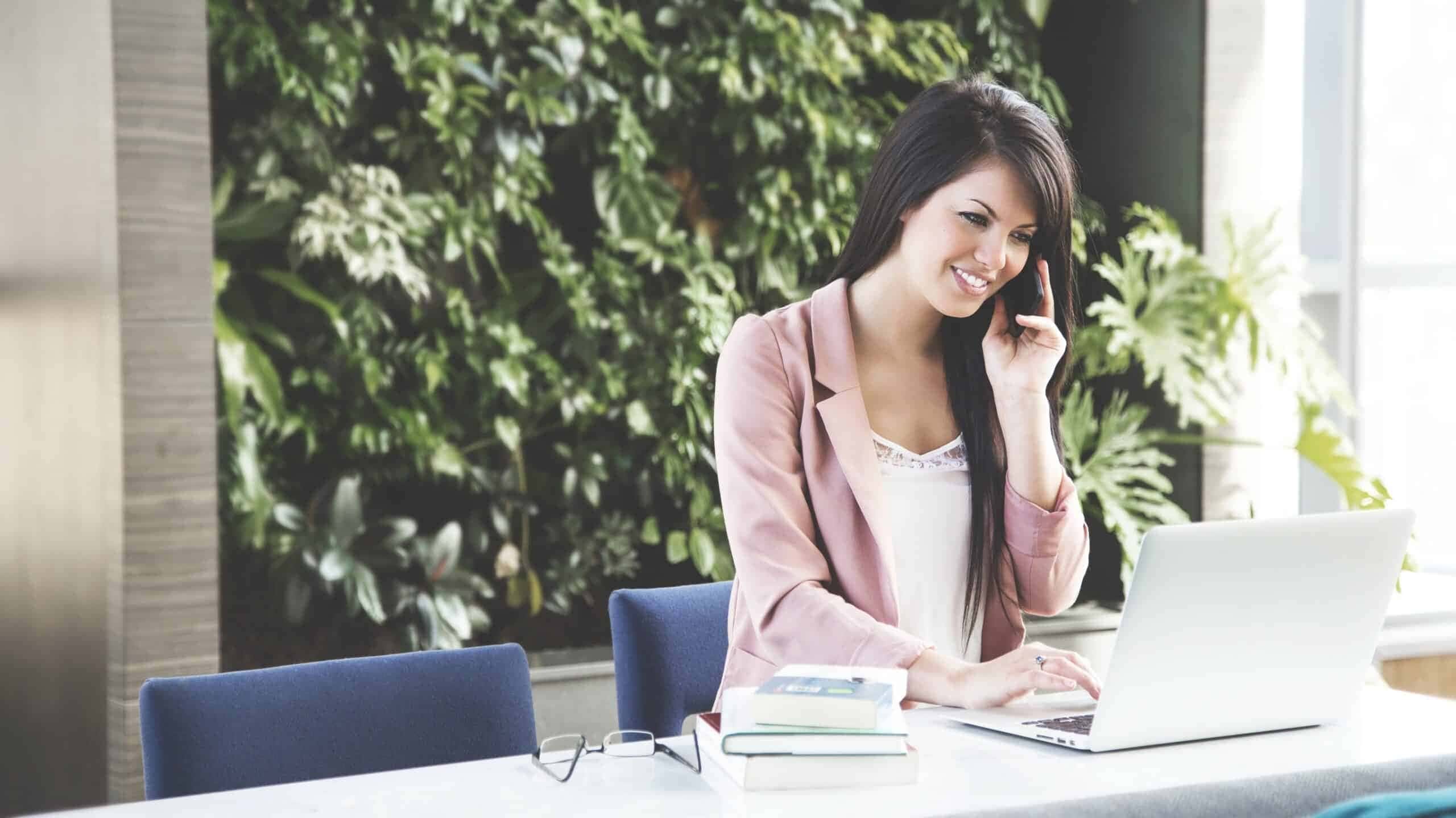A maternidade, agregada ao networking, trata-se de uma das estratégias mais importantes para o retorno ao mercado de trabalho.