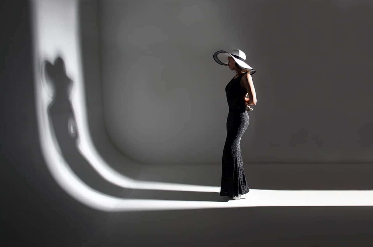 Desvendando o poder da elegância: O retorno triunfal do power dressing na moda contemporânea!