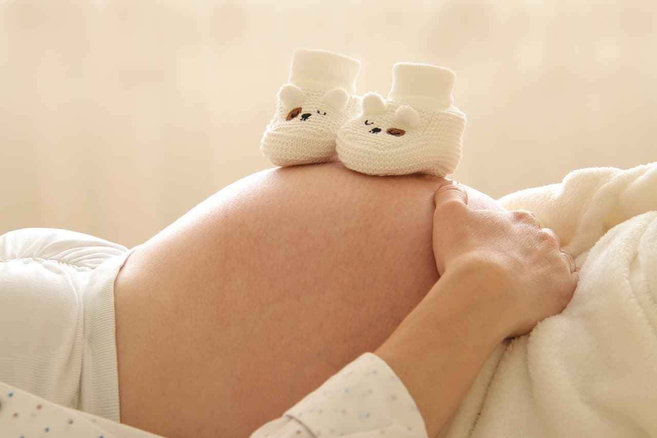 A maternidade, uma jornada repleta de descobertas e desafios, exige preparo e planejamento para as mães de primeira viagem. 