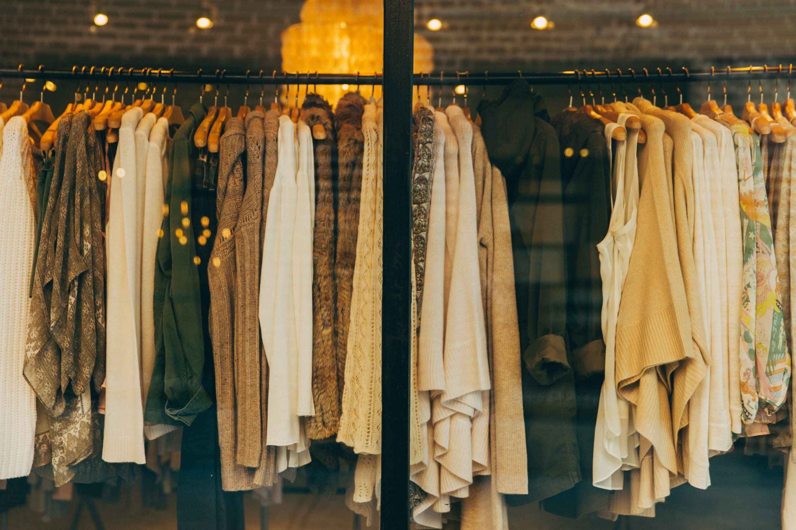 A moda é uma expressão pessoal que não conhece limites de idade. Para as mulheres maduras, manter um estilo elegante e atemporal é uma conquista ao longo da vida. 