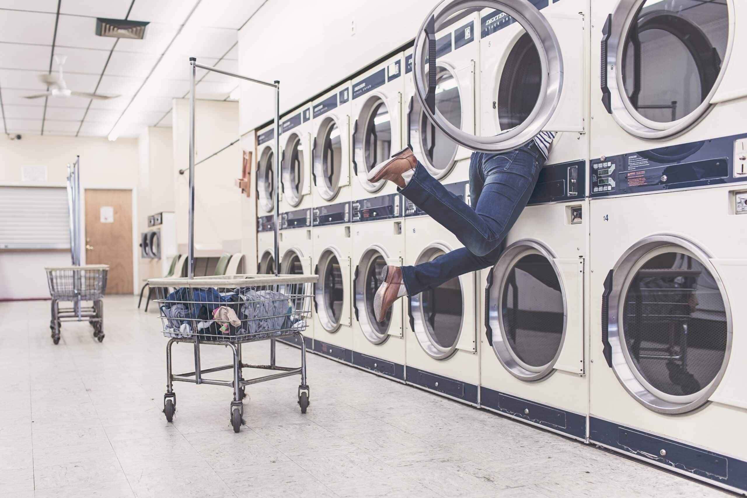 Todo mundo adora sentir o cheiro de roupa limpa. A solução pode estar na sabedoria das nossas avós. 