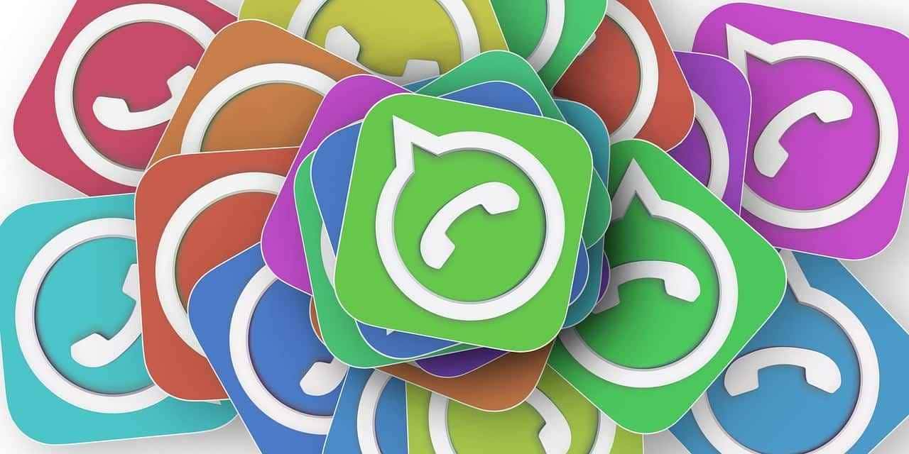 O WhatsApp, plataforma de comunicação global, continua sua trajetória de evolução em 2024, introduzindo aprimoramentos significativos. Estas atualizações, voltadas para a expansão de funcionalidades e aprimoramento da segurança, visam proporcionar uma experiência ainda mais eficiente e adaptada às necessidades dinâmicas dos usuários. A seguir, confira as novidades que o Whatsapp trás neste ano.