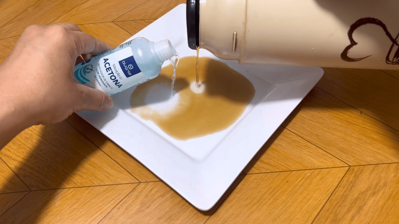 Descubra dicas com uma mistura inusitada: Café e acetona resolve problemas domésticos! Confira