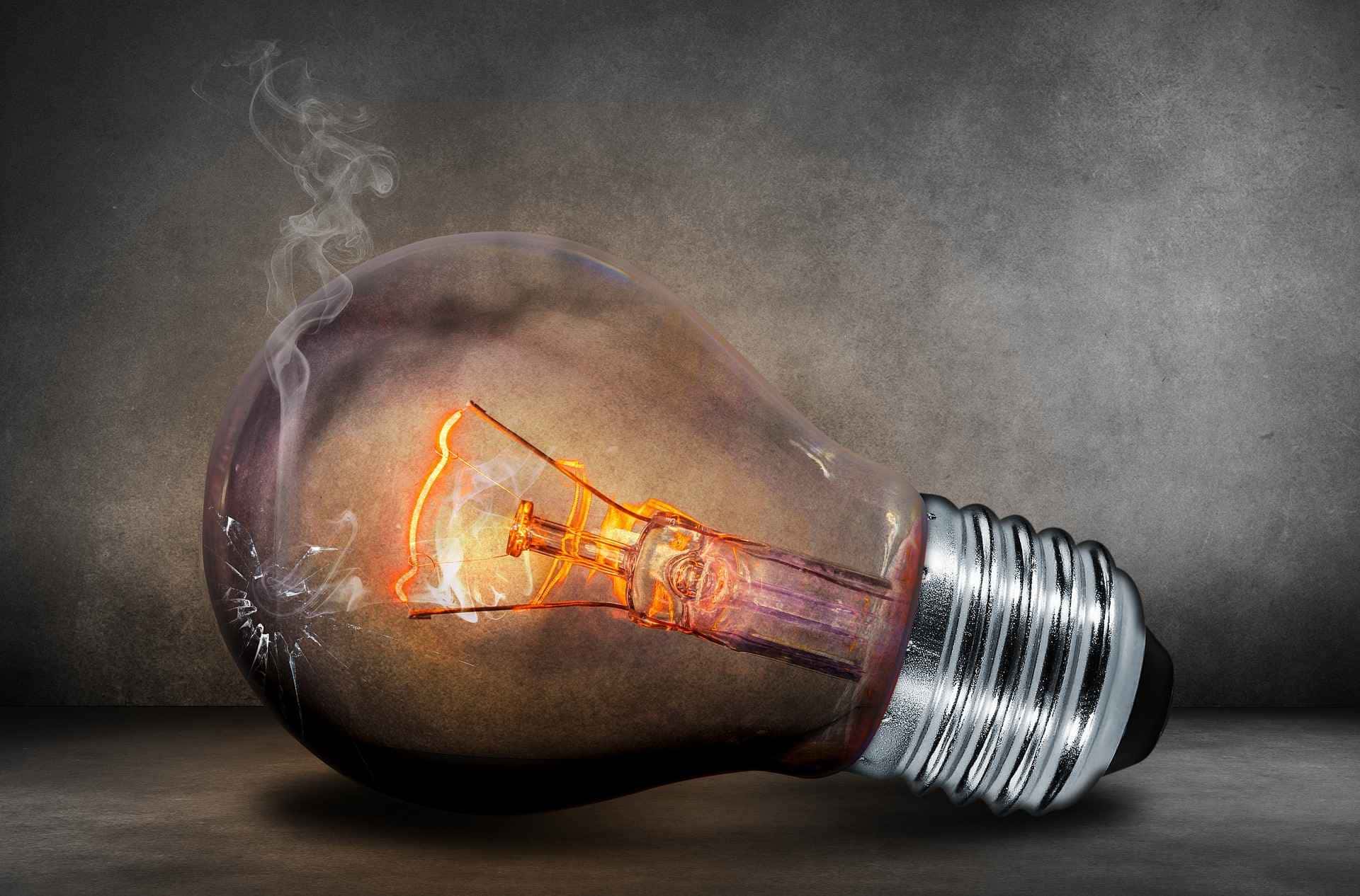 Veja como economizar na conta de luz.