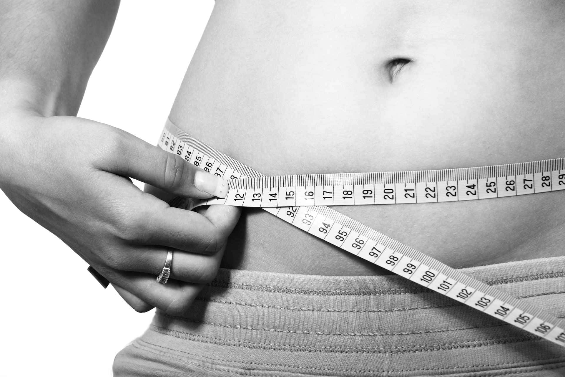 Veja dicas de como se recuperar de um fim de semana de exageros na alimentação.
