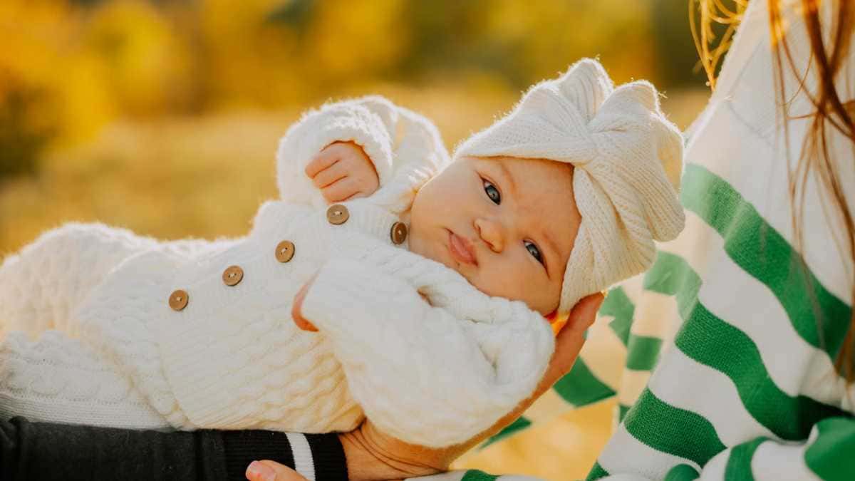 O que comprar de roupa para bebê: dicas essenciais para os pais