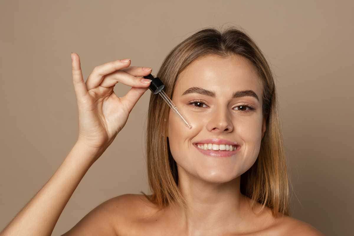 Ácido hialurônico em sérum facial: tudo o que você precisa saber