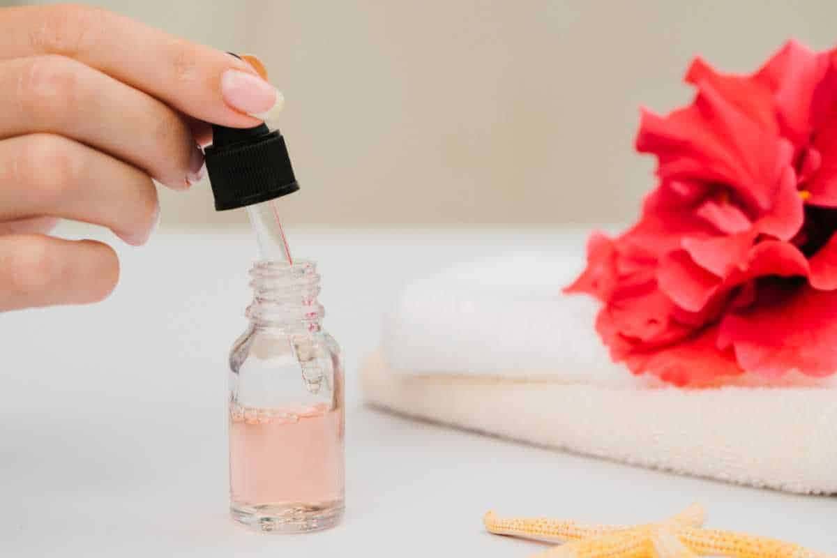 Descubra o sérum facial que está conquistando as famosas
