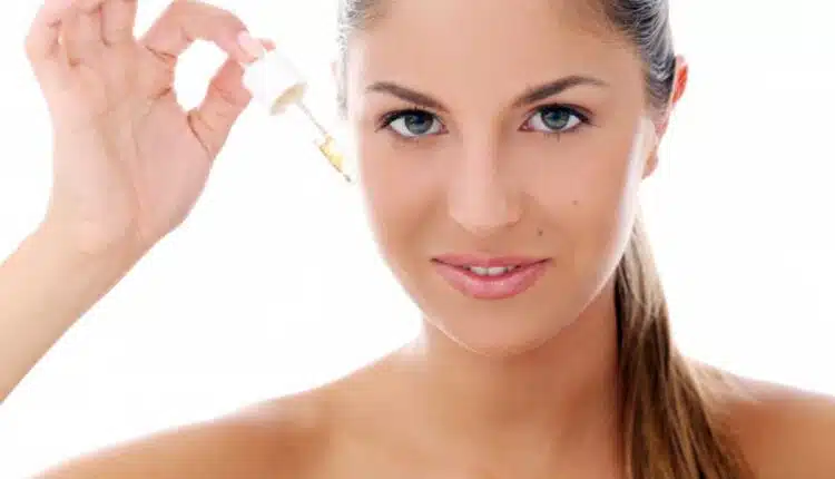 Este ingrediente no seu sérum facial pode estar prejudicando sua pele