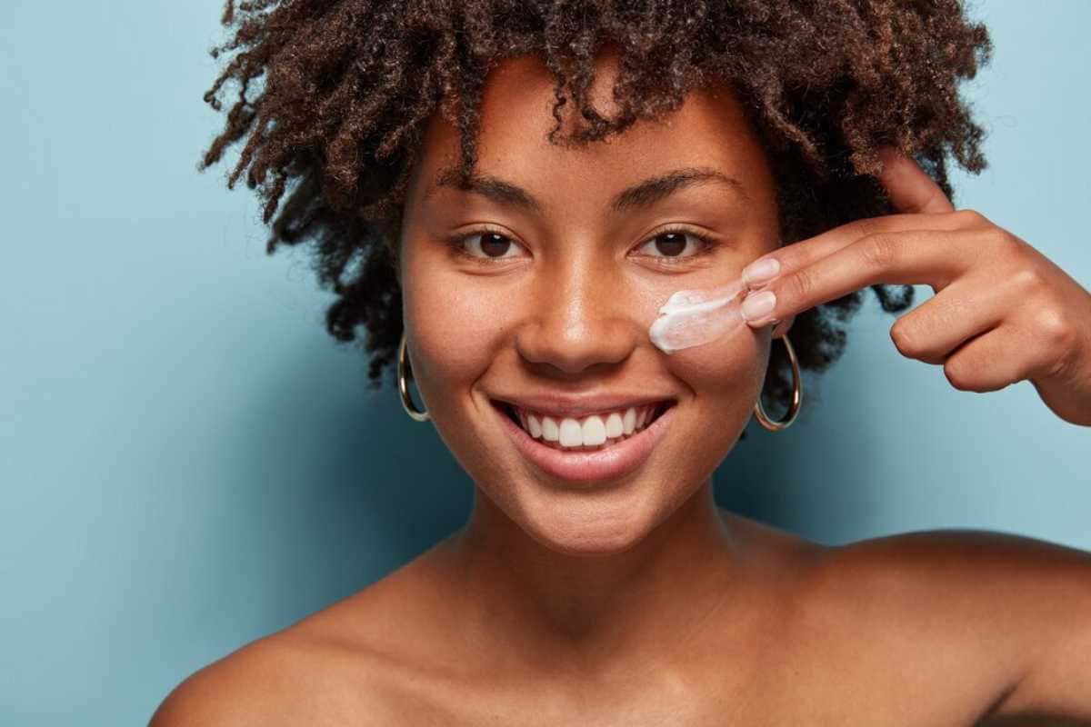 Moisture sandwich: a técnica que evita ressecamento no inverno e mantém sua pele hidratada