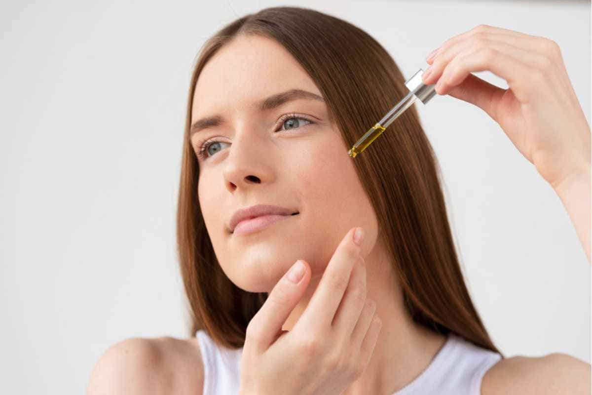 Pele hidratada e sem manchas? O sérum facial ideal para você