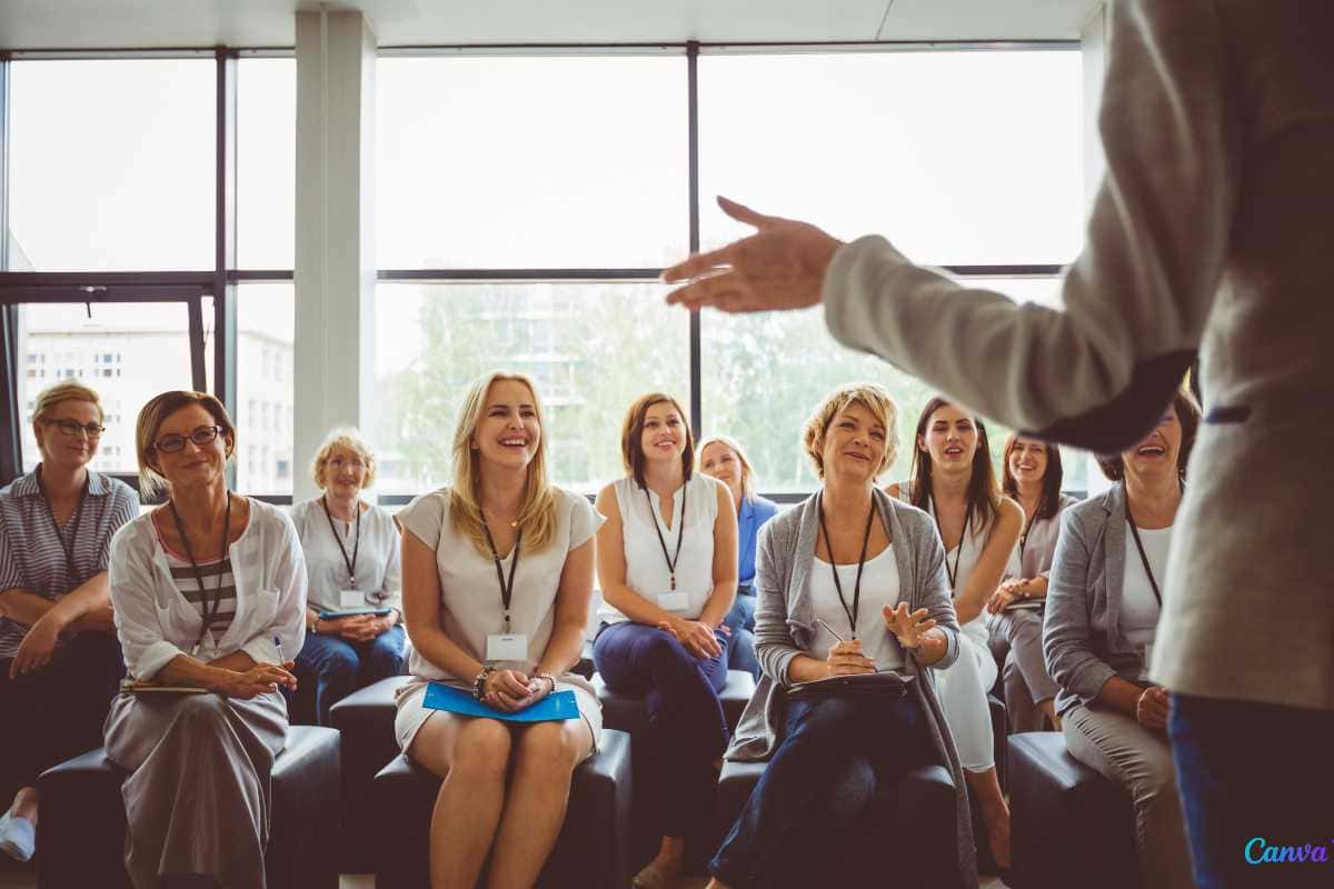 ONG oferece capacitação gratuita para mulheres que querem empreender: Oportunidades de Crescimento
