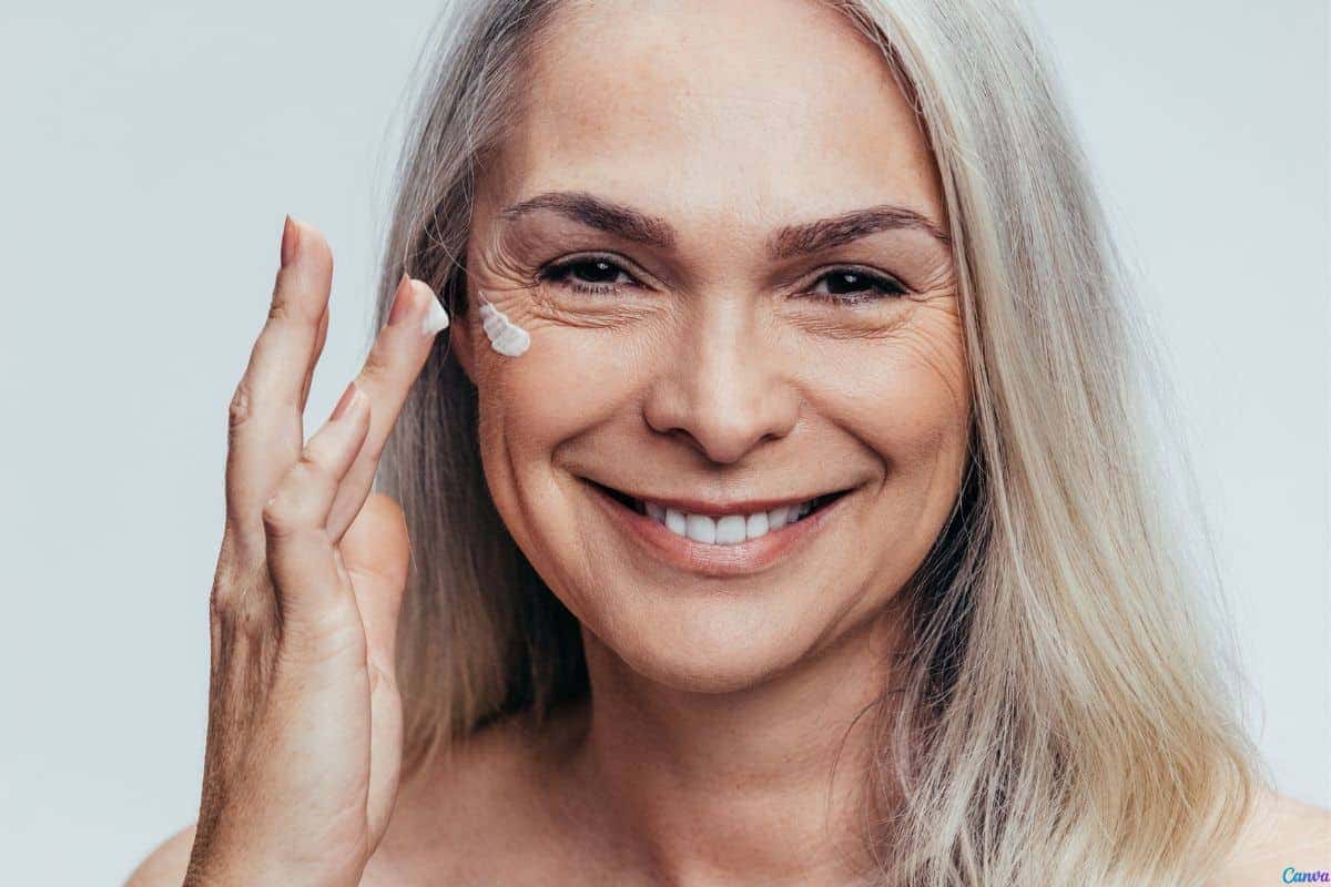 Os erros que podem estar sabotando seu skincare e envelhecendo sua pele