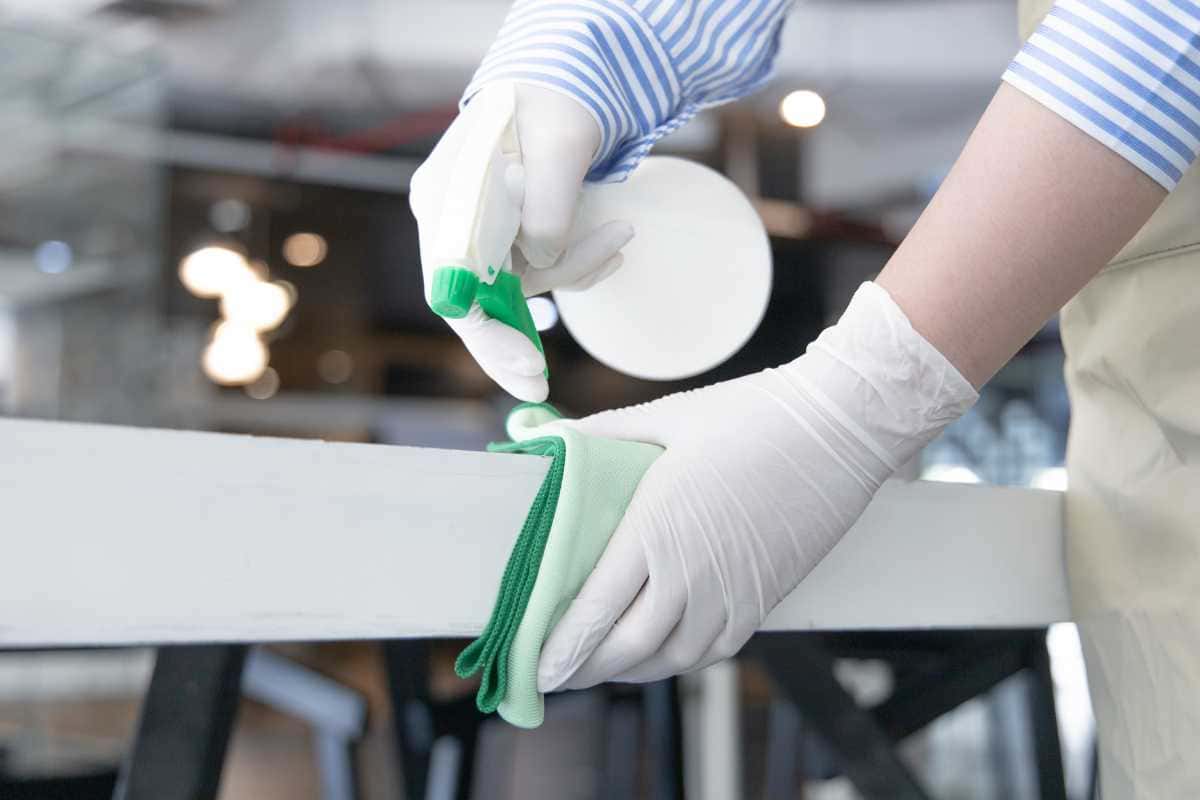 Técnicas de Limpeza para Diferentes Superfícies