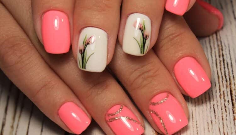 As técnicas que fazem suas unhas durarem mais, mesmo lavando louça