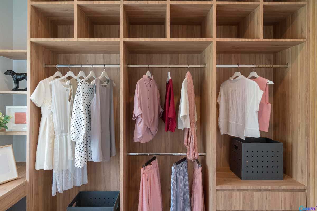 Como Organizar Roupas e Acessórios com Estilo e Economia
