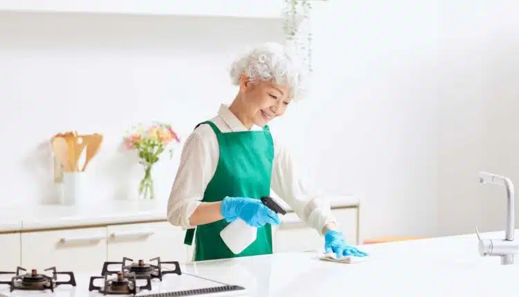 Como tirar o cheiro de fritura da cozinha sem esforço