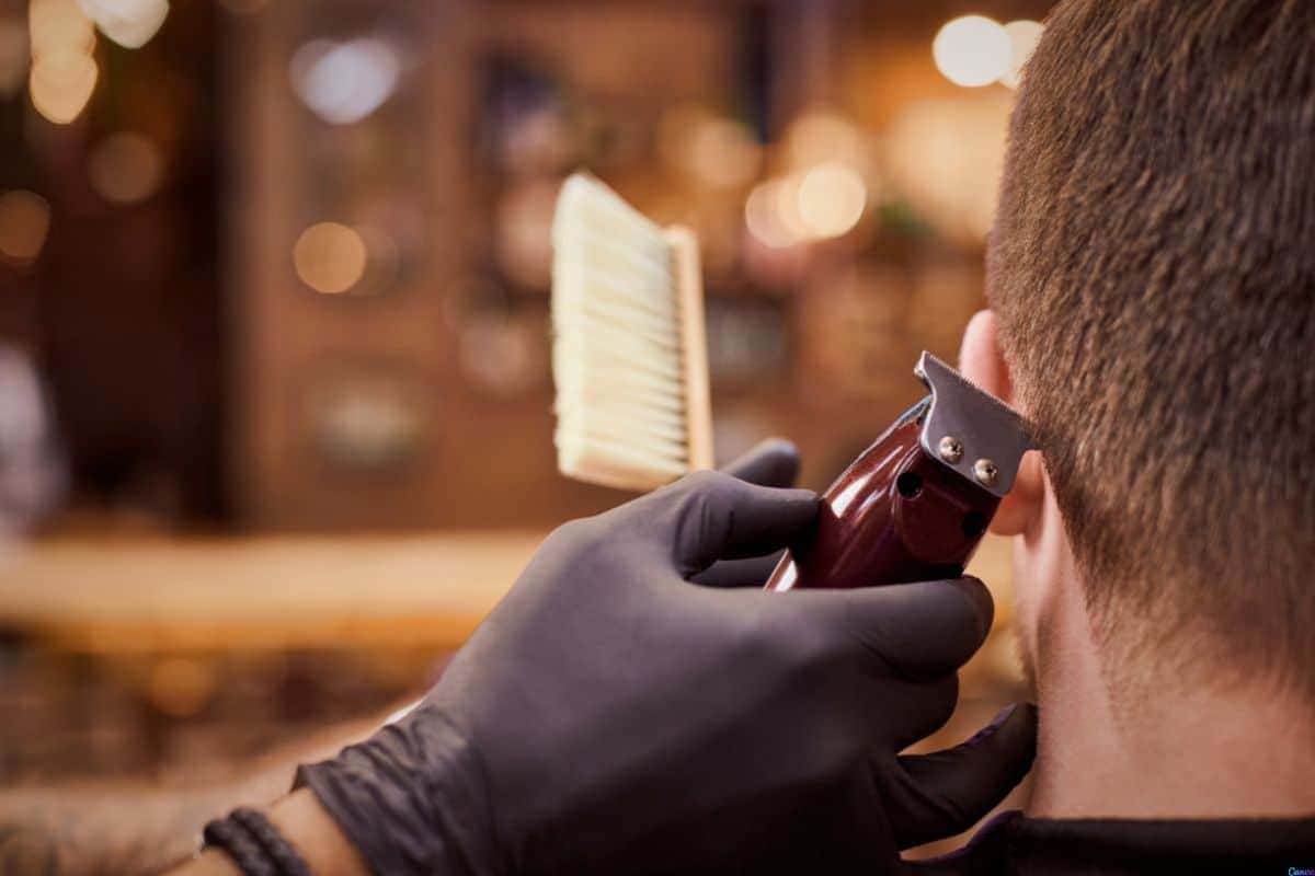 Corte low fade: o estilo que está fazendo a cabeça dos homens modernos