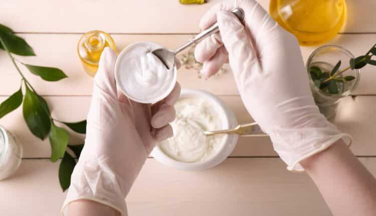 Receita natural para hidratar profundamente cabelos ressecados em casa