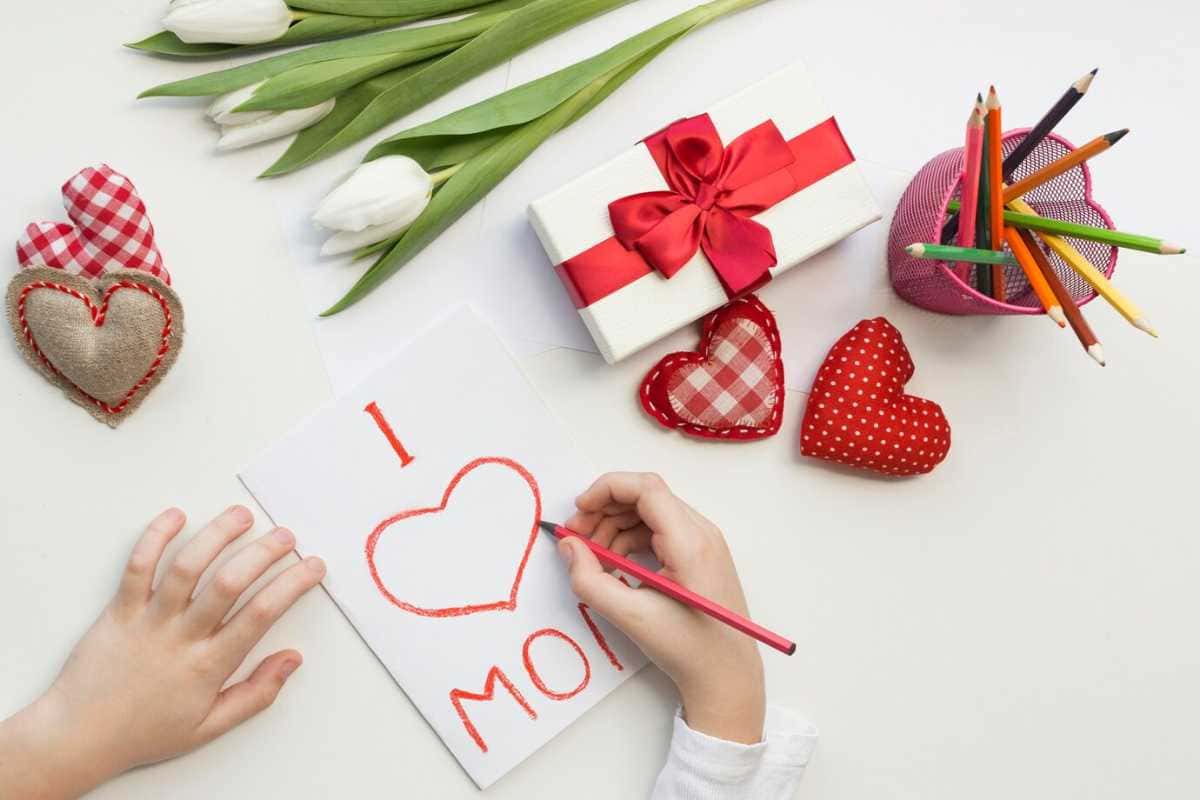 Ideias de artesanato fáceis para fazer no Dia das Mães gastando pouco