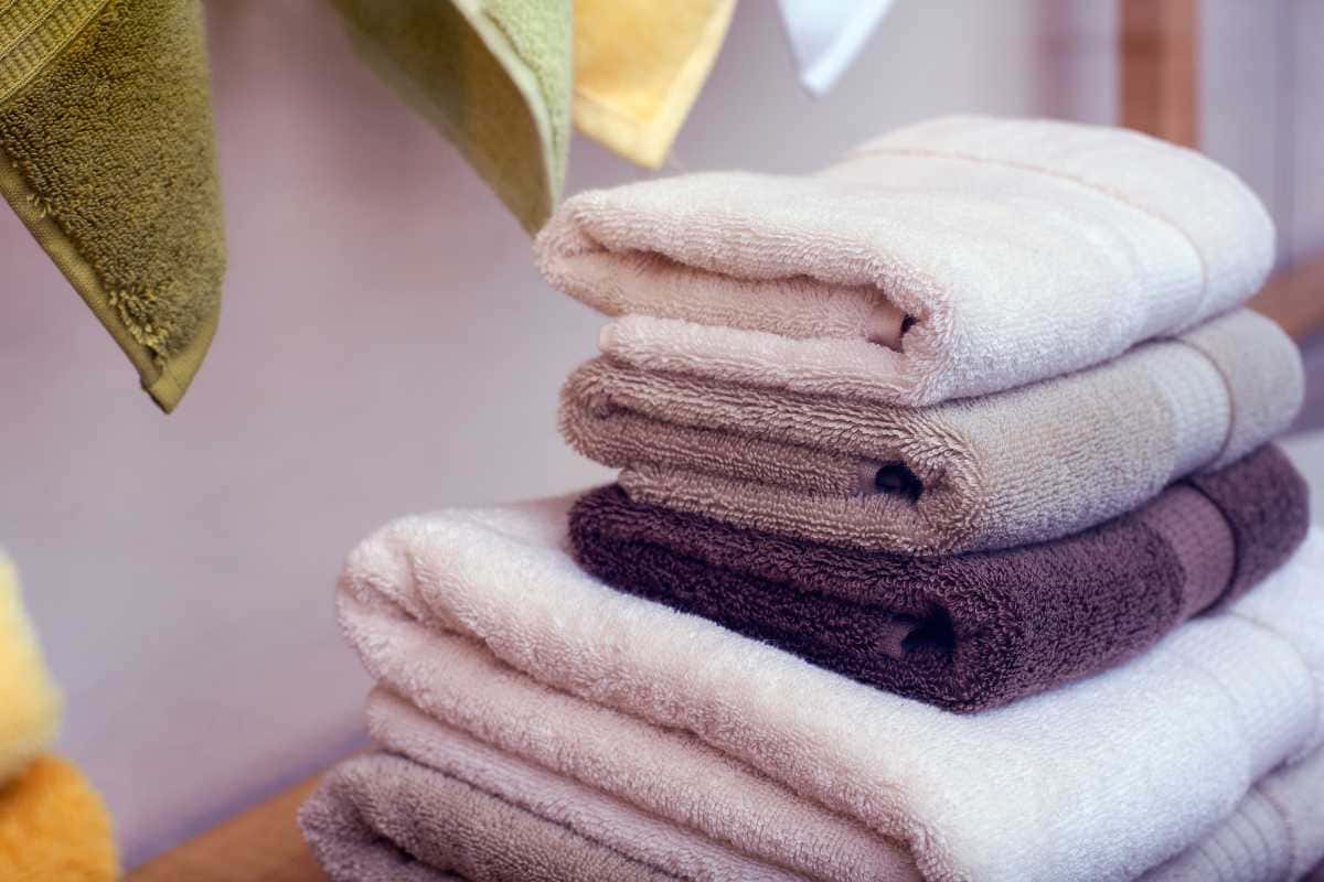 Como aumentar a vida útil das suas toalhas sem precisar trocar tão cedo