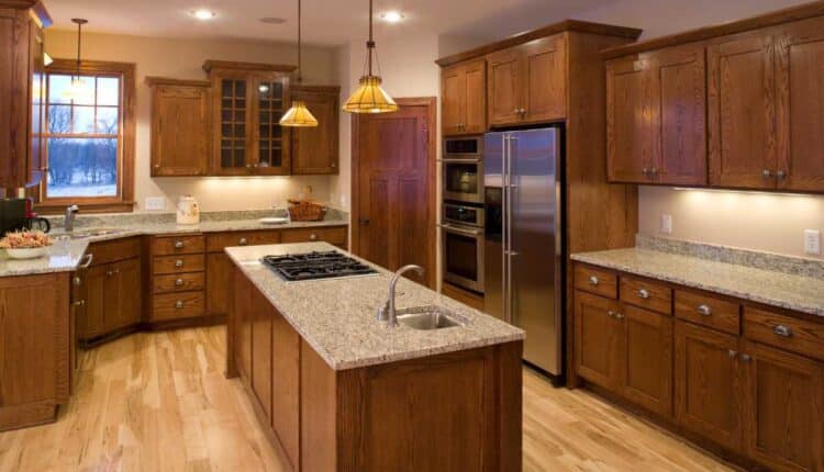 Ideias para armário de cozinha planejado: aproveitamento inteligente em ambientes pequenos