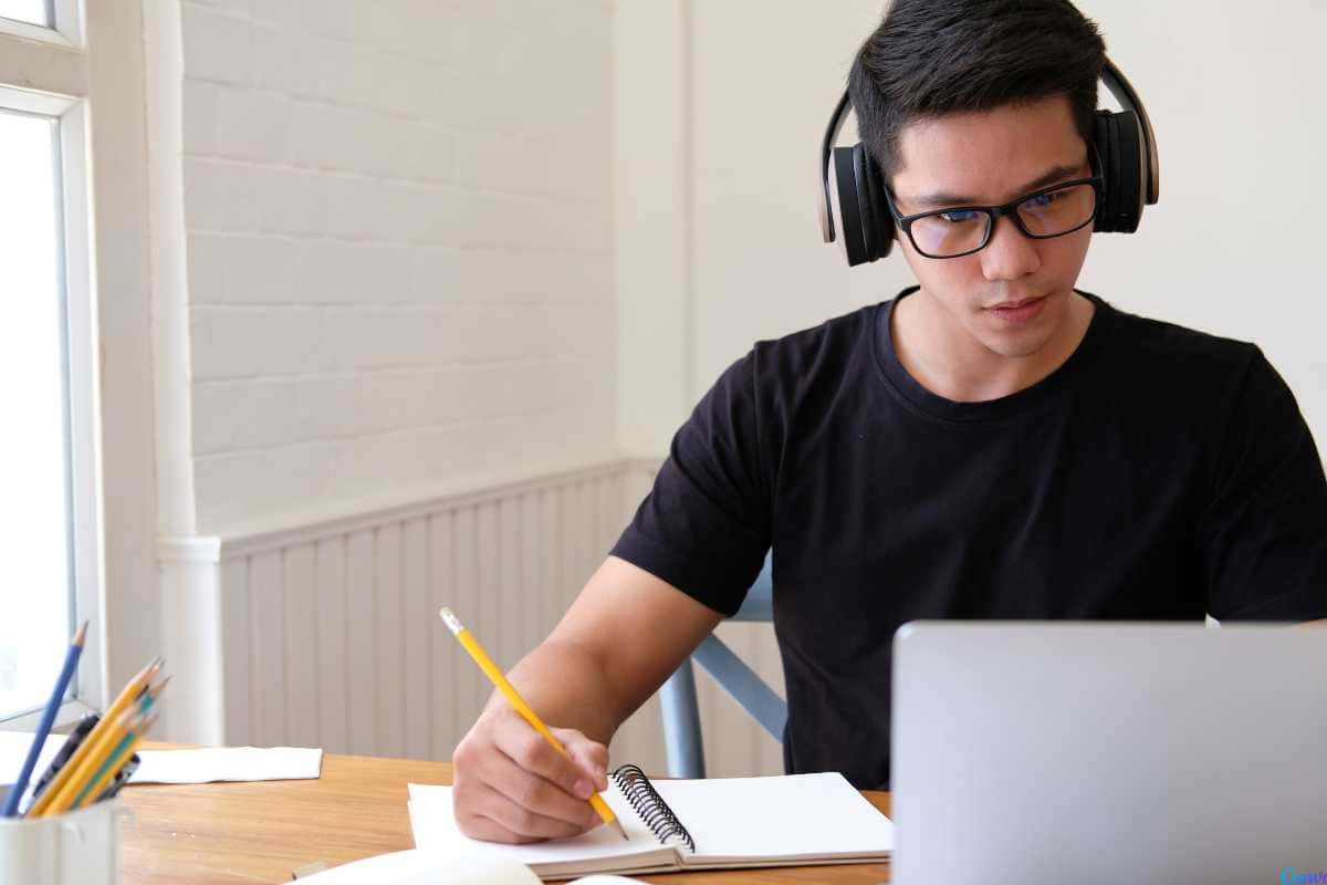 Influência do Enade na Trajetória Acadêmica e Profissional
