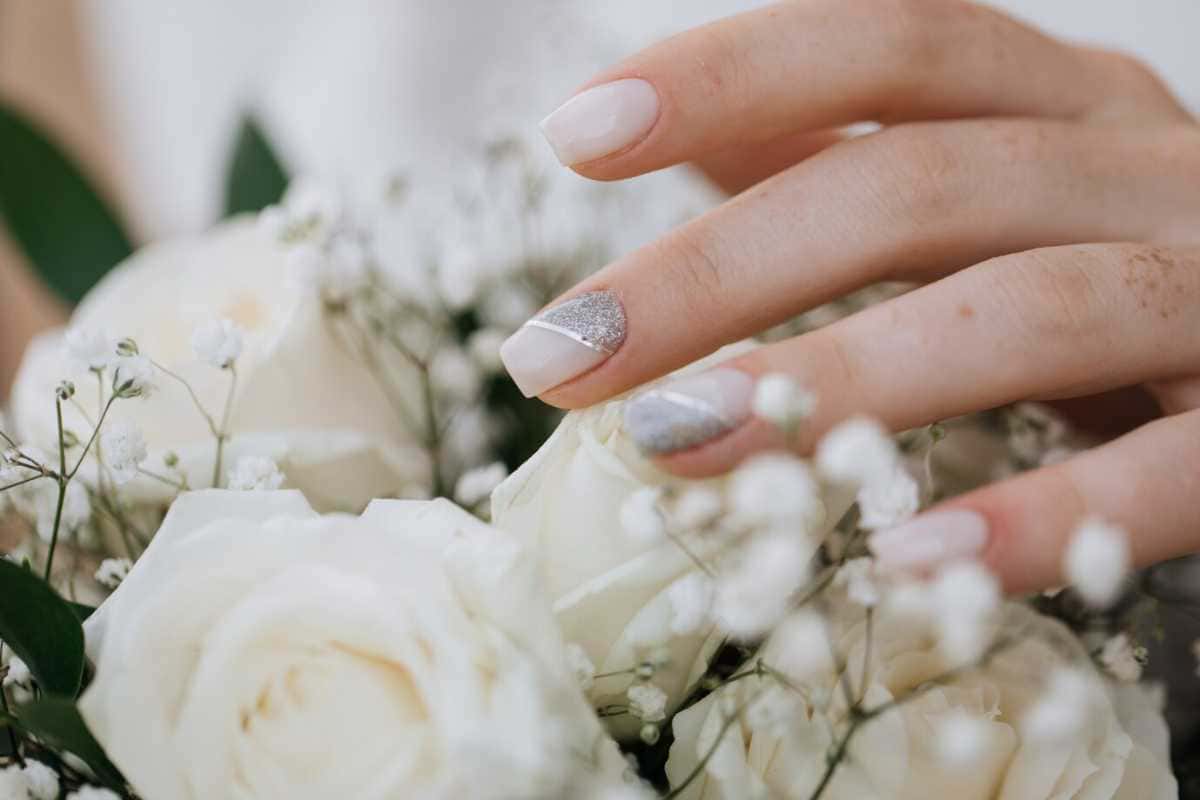 Paleta de Cores e Texturas para Unhas Delicadas