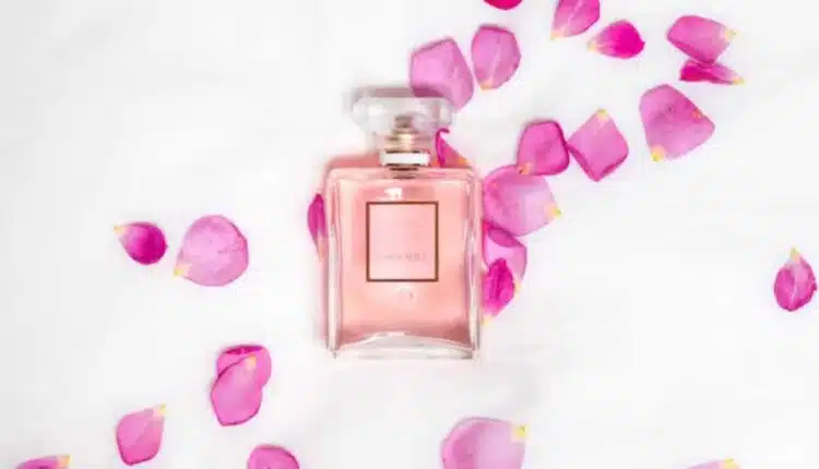 Perfumes femininos que fixam e exalam muito: veja os que mais surpreendem pela duração