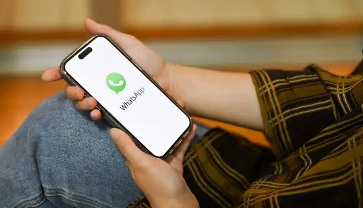 WhatsApp fora do ar: 5 coisas que todo mundo faz quando o app para de funcionar