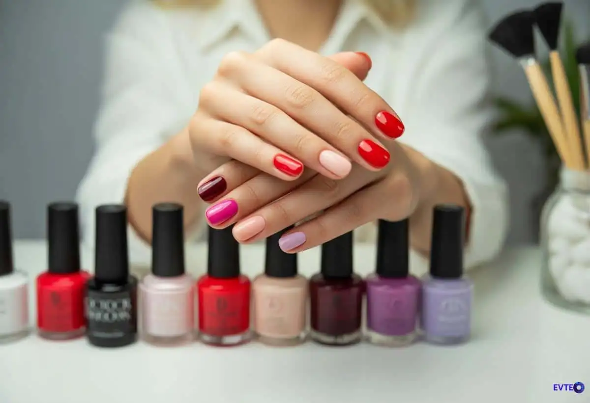 As cores de esmalte mais pedidas em salões de beleza