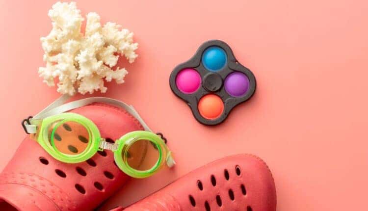 Crocs feminino: como usar com estilo no dia a dia de forma prática e moderna