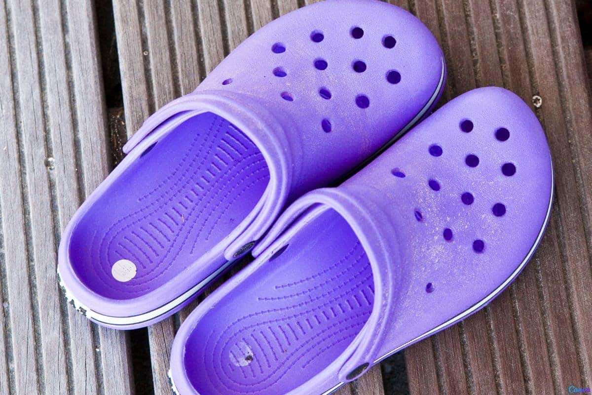 Crocs feminino: como usar com estilo no dia a dia de forma prática e moderna
