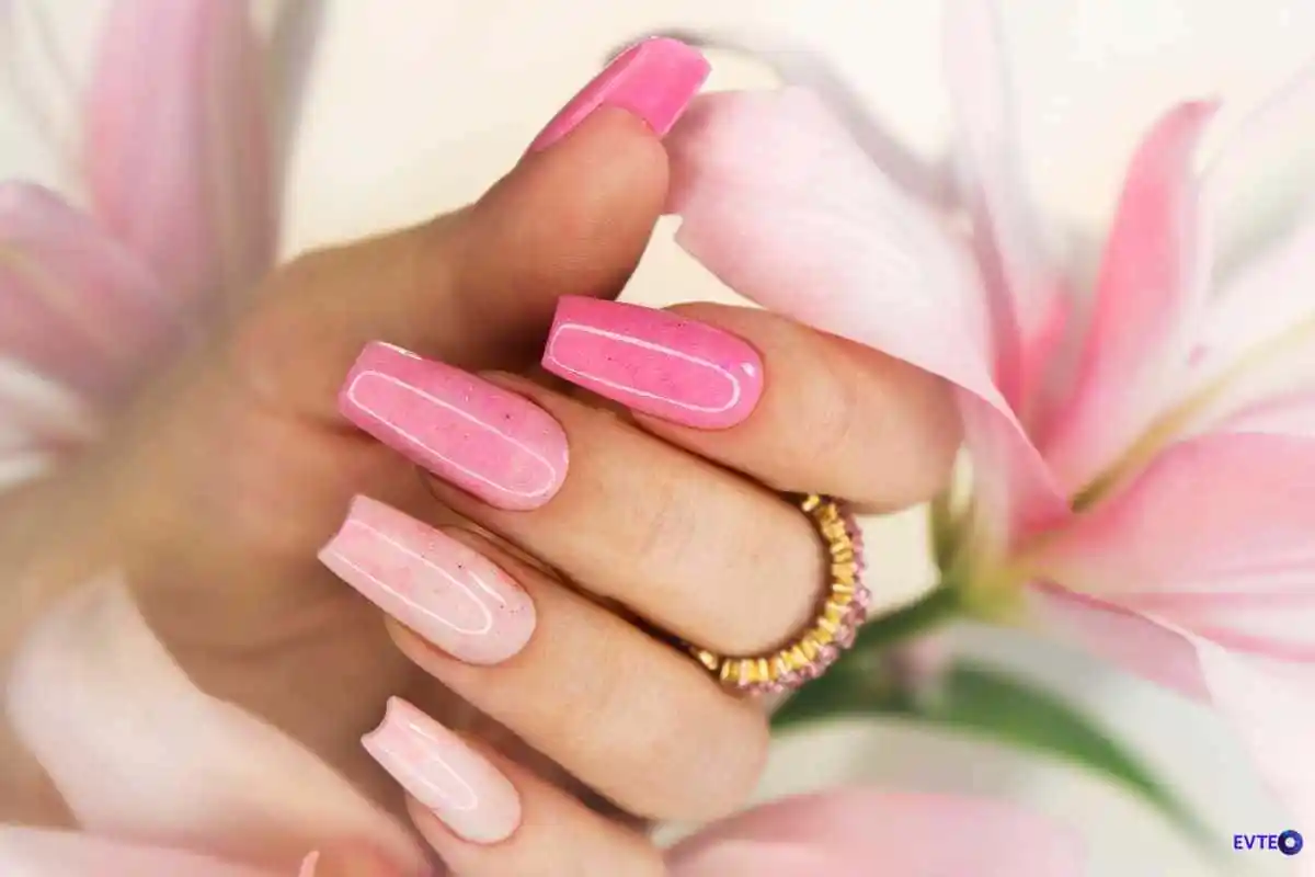 Qual o esmalte rosa mais intenso da Colorama? Veja o tom que dura mais