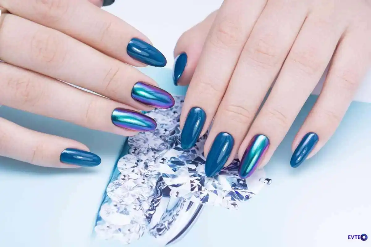 A mistura caseira que faz o esmalte durar quase uma semana