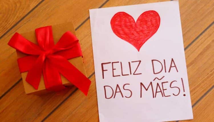 O que colocar junto do presente do Dia das Mães para deixar mais especial: ideias práticas e significativas